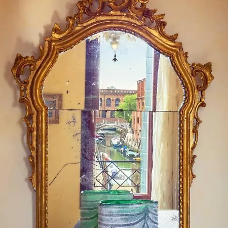 Grimaldi Luxury Apartments Ca' Lucy Canal Views * 威尼斯